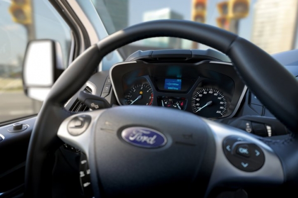 https://wcar.sets.lv/cars/Ford/Tourneo Custom MPV/1389612776-Ford-Tourneo_Custom_2013_800x600_wallpaper_09.jpg